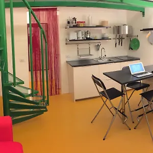 https://duomo-house.italymilanhotels.net